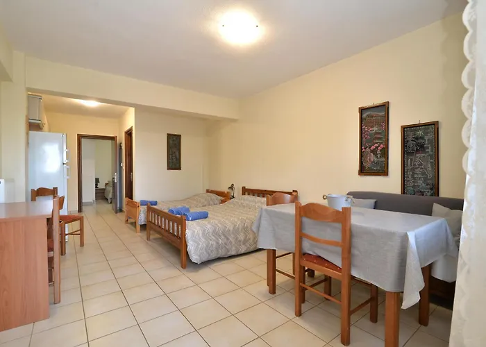 דירה Corner House לפטוקריה
