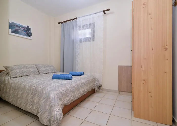Corner House *