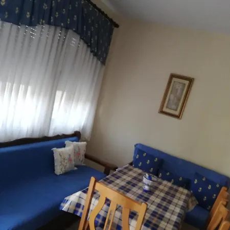 Apartment Corner House *