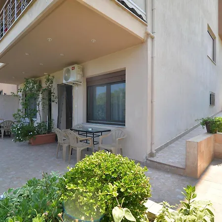 Corner House Apartmán Leptokaria