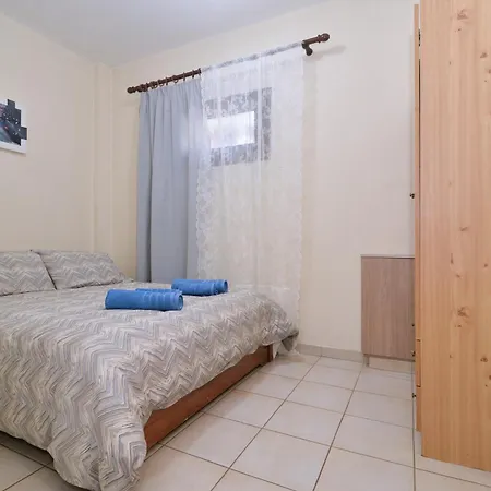 Corner House *